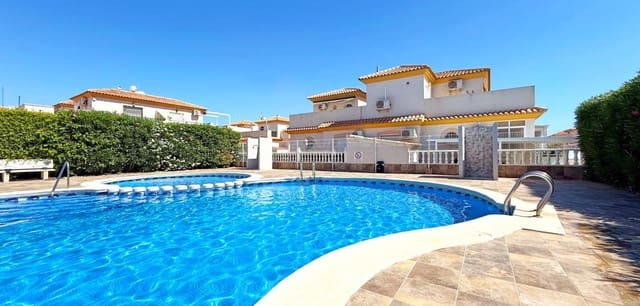 2 bedroom Townhouse for sale in Dehesa de Campoamor, Orihuela - € 189,000 (Ref: 9155909)