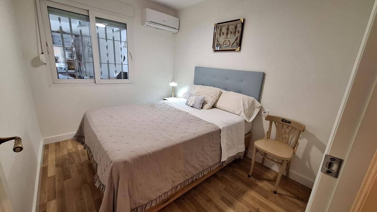 4 quarto Moradia para venda em Torrevieja com piscina - 490 000 € (Ref: 9155925)