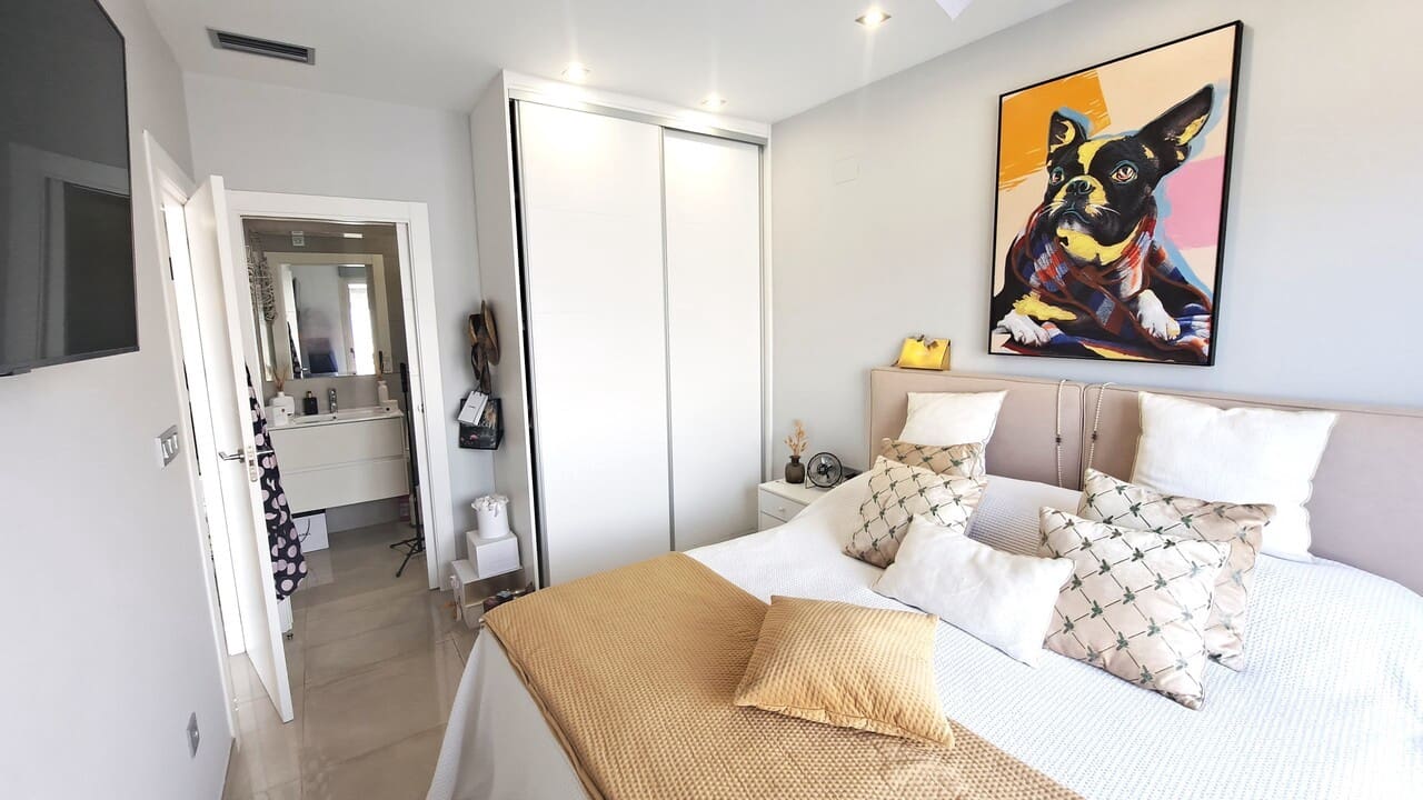 3 bedroom Villa for sale in Orihuela Costa - € 369,950 (Ref: 9155947)