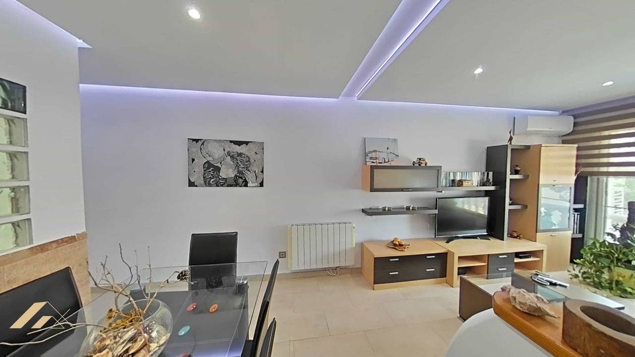 2 soverom Leilighet til salgs i Lo Pagan med svømmebasseng - € 154 900 (Ref: 9155954)