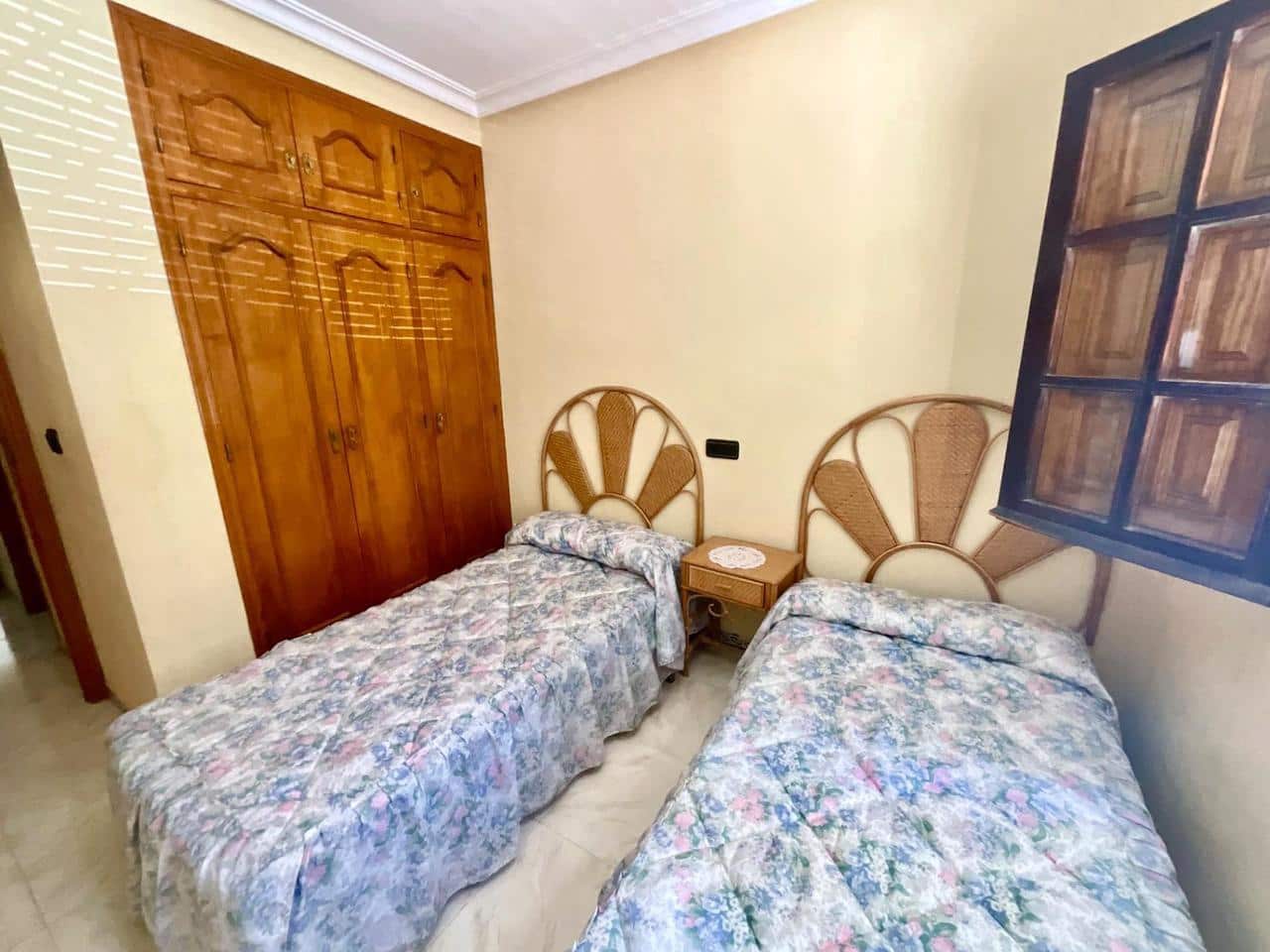 2 bedroom Bungalow for sale in Torrevieja with pool - € 159,000 (Ref: 9155956)