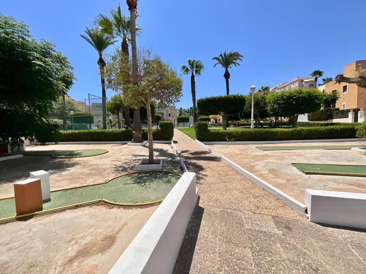 2 bedroom Bungalow for sale in Torrevieja with pool - € 159,000 (Ref: 9155956)