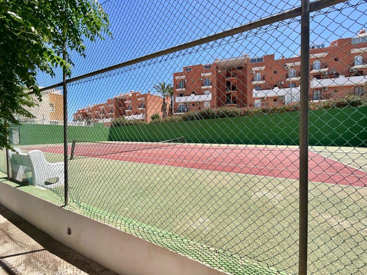 2 bedroom Bungalow for sale in Torrevieja with pool - € 159,000 (Ref: 9155956)