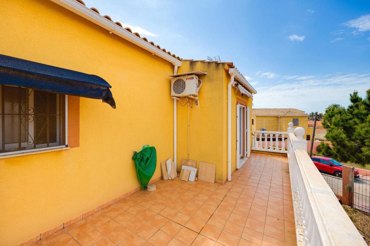 4 soveværelse Villa til salg i Torrevieja - € 290.000 (Ref: 9155972)