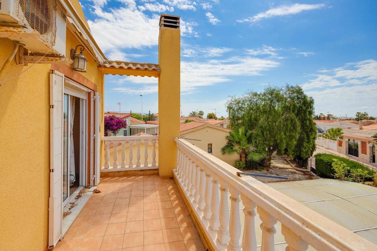 4 soveværelse Villa til salg i Torrevieja - € 290.000 (Ref: 9155972)