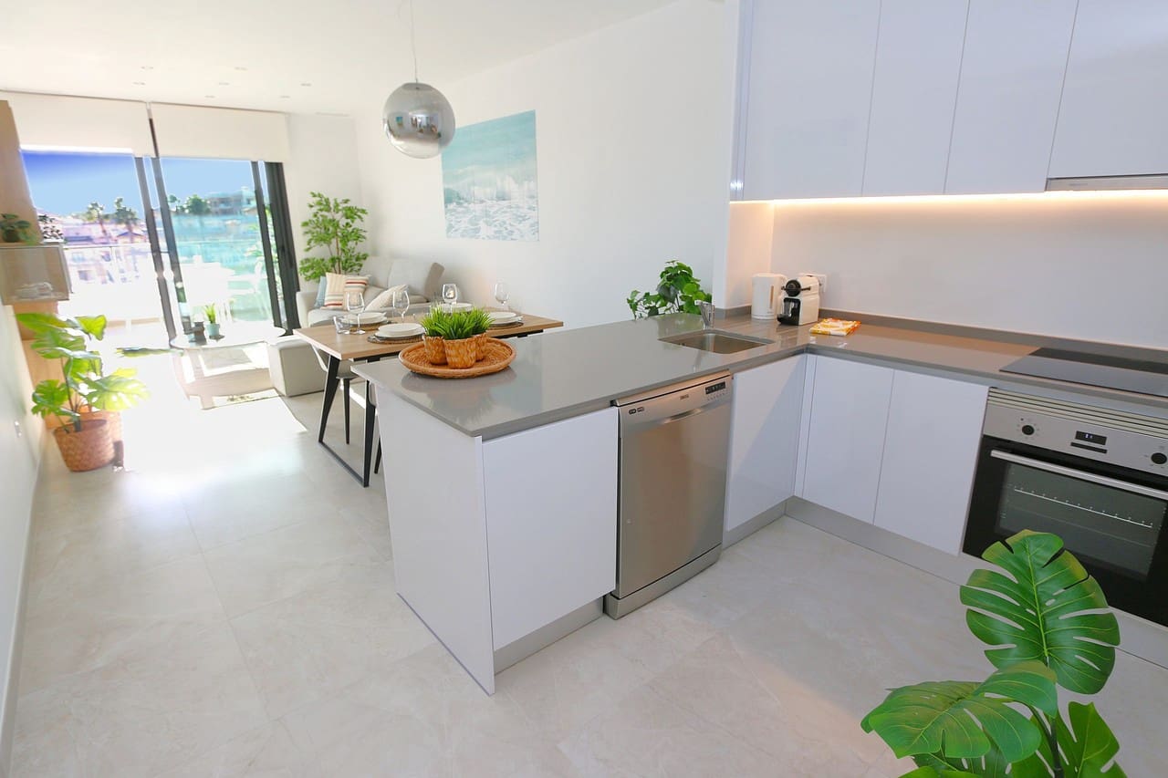 2 slaapkamer Appartement te koop in Playa Flamenca - € 397.000 (Ref: 9155973)