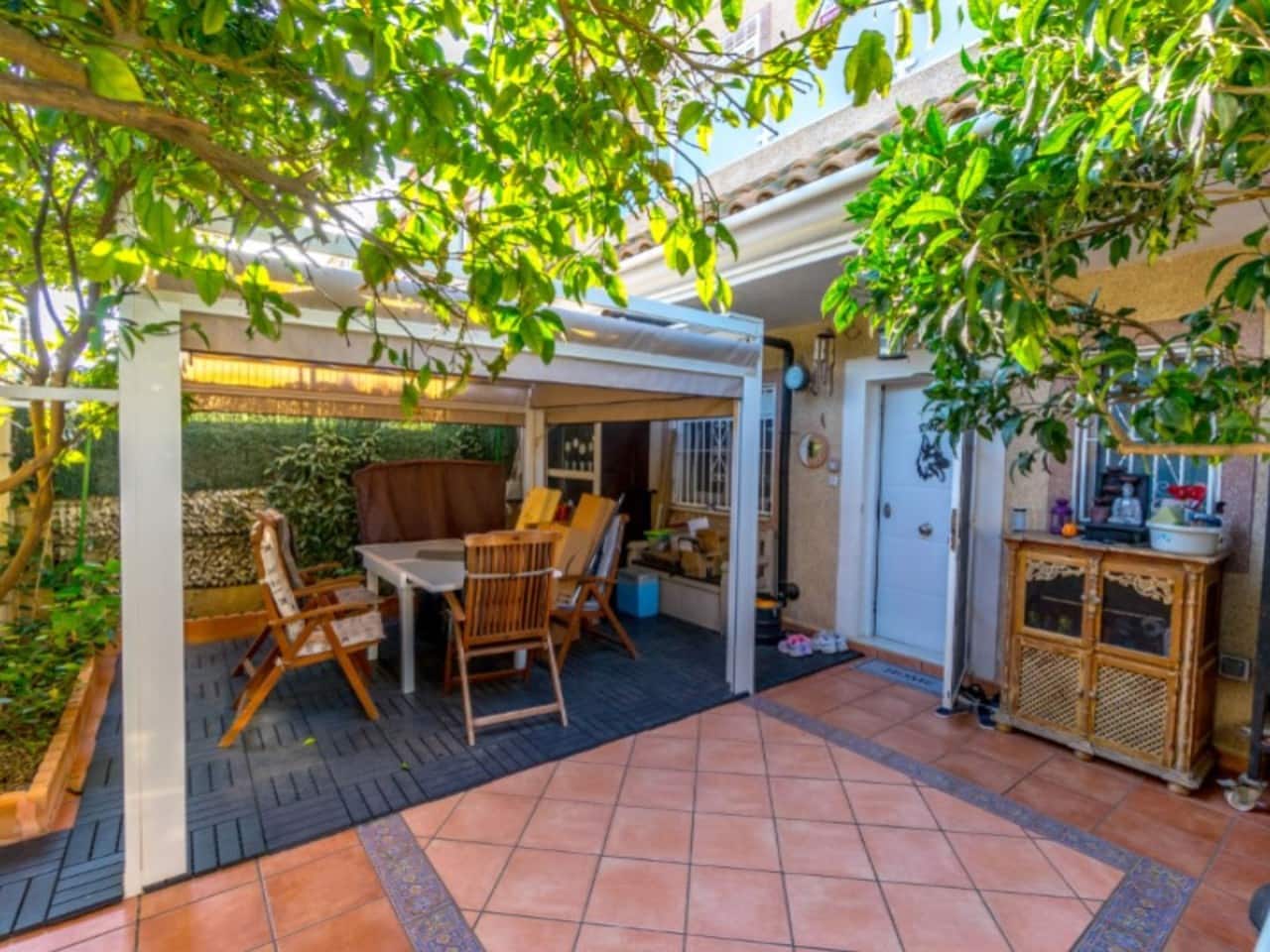 3 soveværelse Byhus til salg i Torrevieja - € 235.000 (Ref: 9155982)