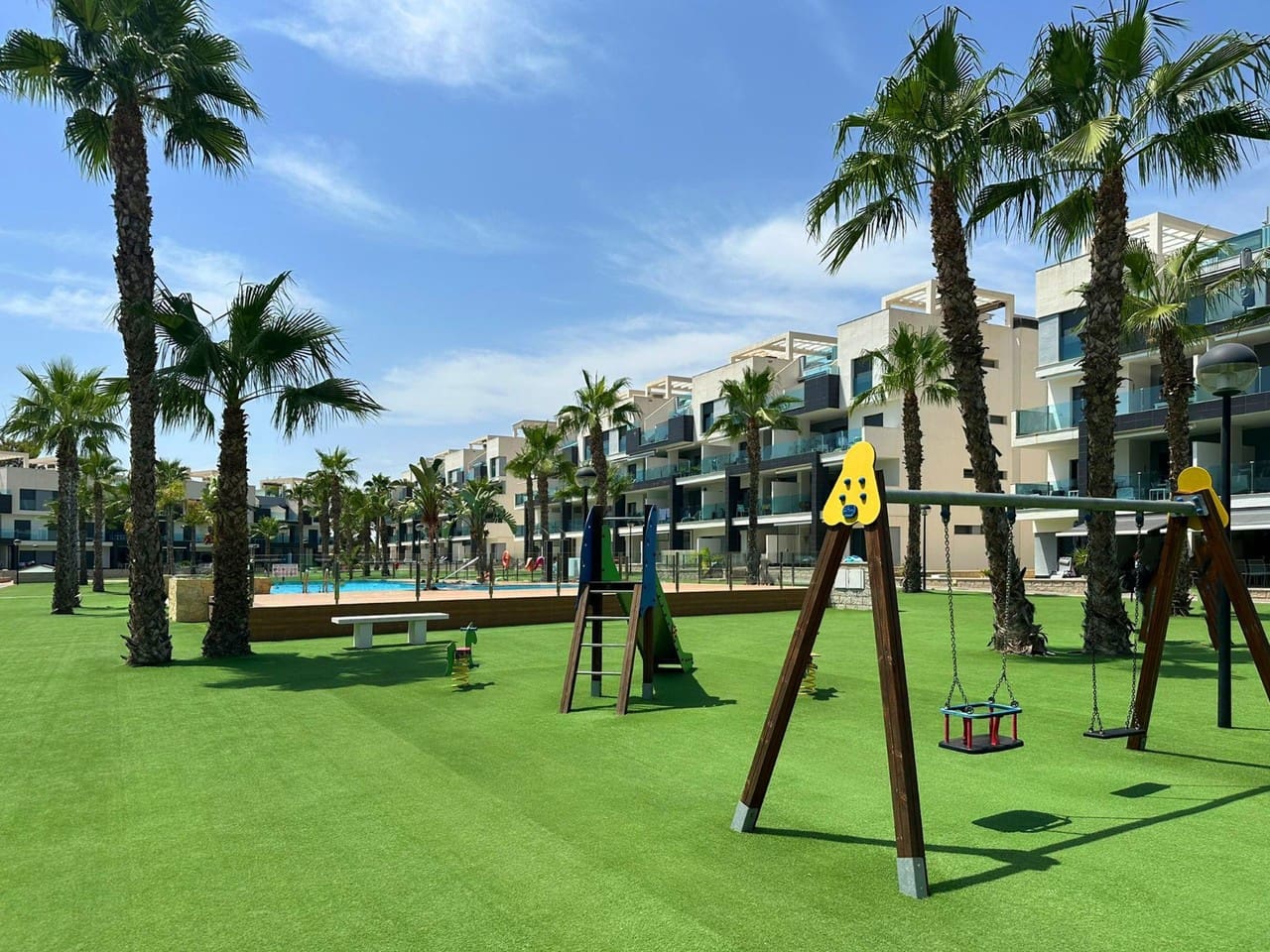 3 quarto Apartamento para venda em Guardamar del Segura - 299 000 € (Ref: 9155987)