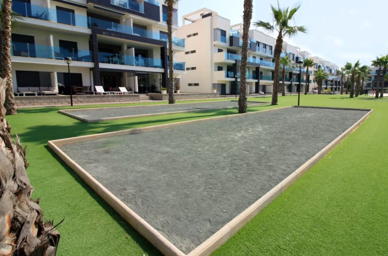 3 quarto Apartamento para venda em Guardamar del Segura - 299 000 € (Ref: 9155987)