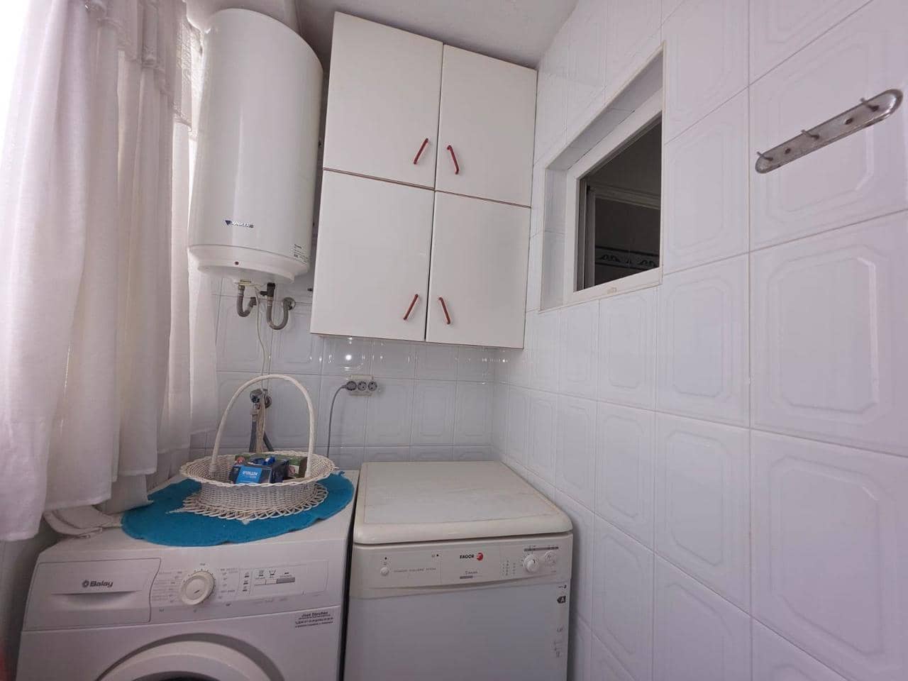 2 makuuhuone Huoneisto myytävänä paikassa Torrevieja - 156 700 € (Ref: 9155988)