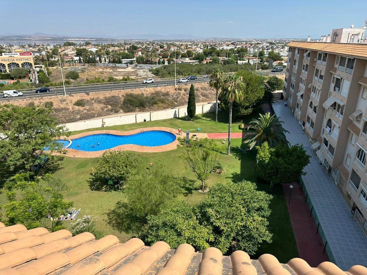 2 makuuhuone Huoneisto myytävänä paikassa Torrevieja - 144 000 € (Ref: 9156021)