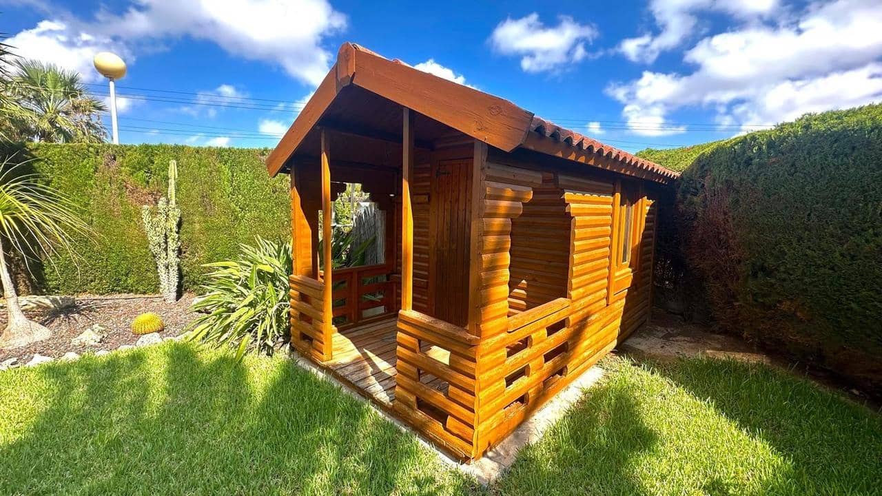 3 Zimmer Villa zu verkaufen in Cabo Roig mit Pool - 850.000 € (Ref: 9159295)