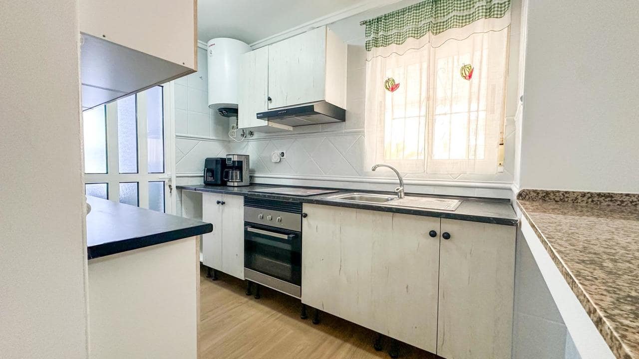 3 quarto Casa em Banda para venda em San Miguel de Salinas com piscina - 345 000 € (Ref: 9166828)