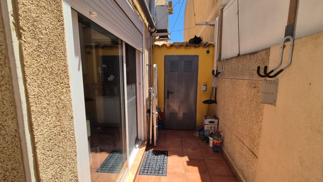 3 Zimmer Haus zu verkaufen in Torrevieja - 235.000 € (Ref: 9166834)