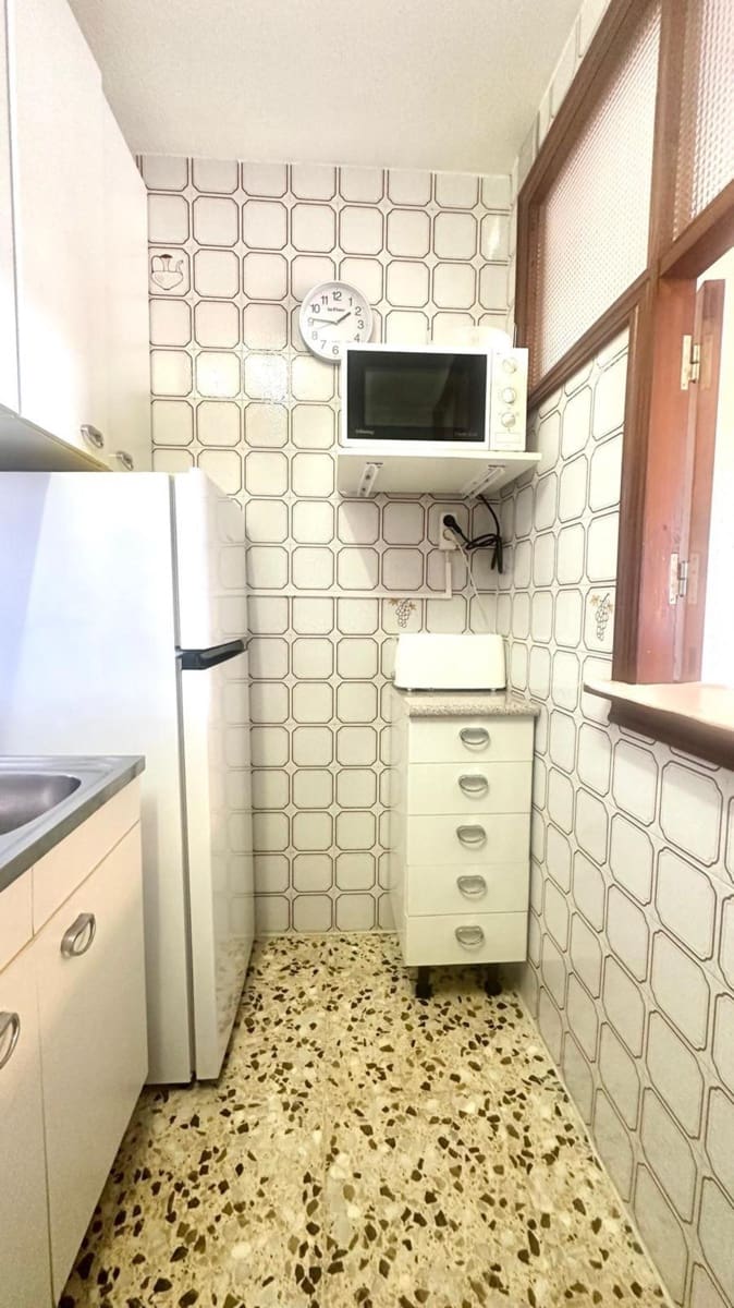 Apartamento de 3 habitaciones en Torrevieja en venta con piscina - 199.900 € (Ref: 9167260)