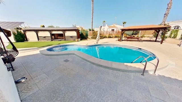 4 bedroom Villa for sale in El Molino, Torrevieja - € 590,000 (Ref: 9177673)