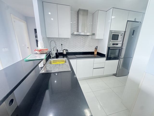 2 sypialnia Apartament na sprzedaż w Punta Prima, Orihuela z basenem - 440 000 € (Ref: 9180842)