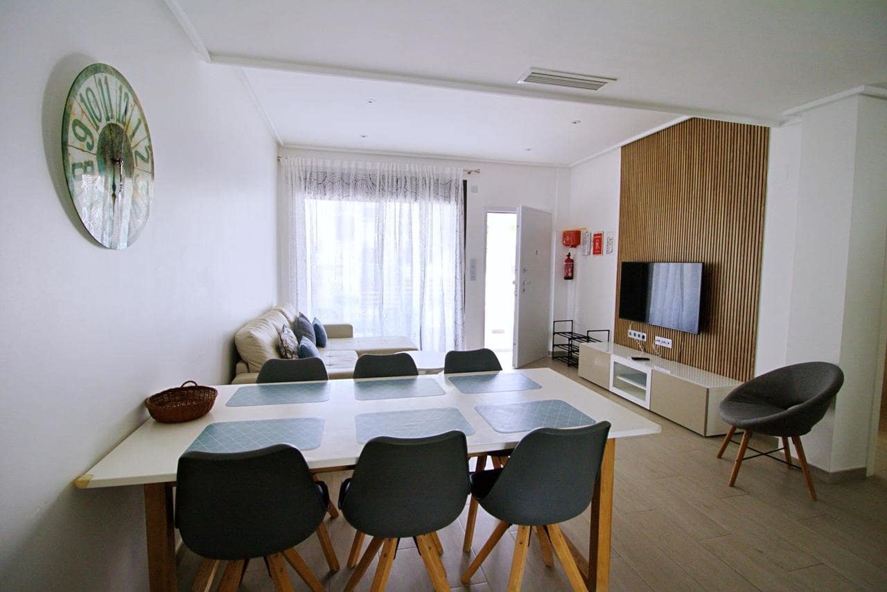 3 quarto Apartamento para venda em Pilar de la Horadada com piscina - 340 000 € (Ref: 9186699)