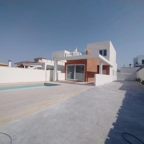 3 soverom Villa til salgs i El Molino, Torrevieja med svømmebasseng - € 640 000 (Ref: 9186700)