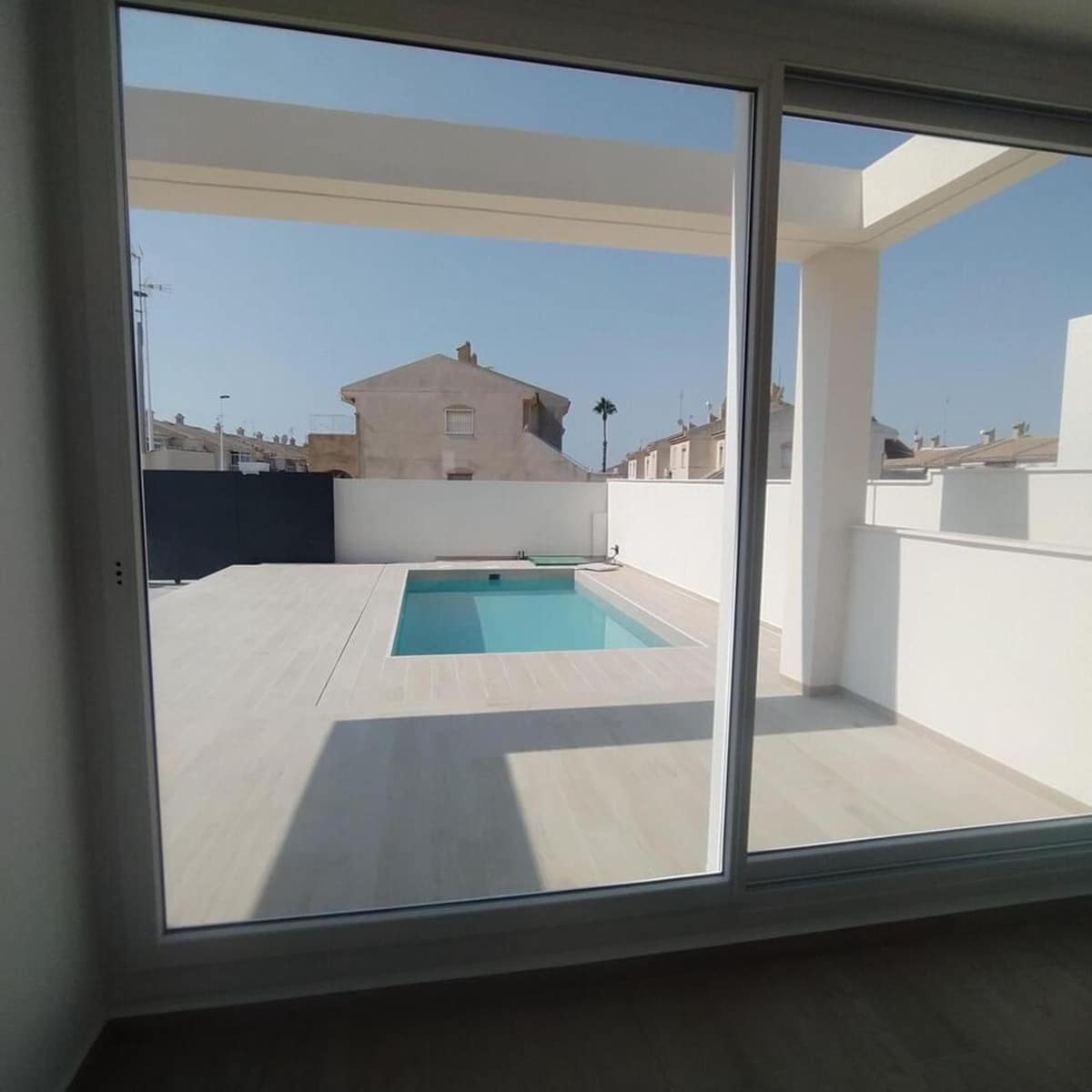 3 soverom Villa til salgs i Torrevieja med svømmebasseng - € 640 000 (Ref: 9186700)