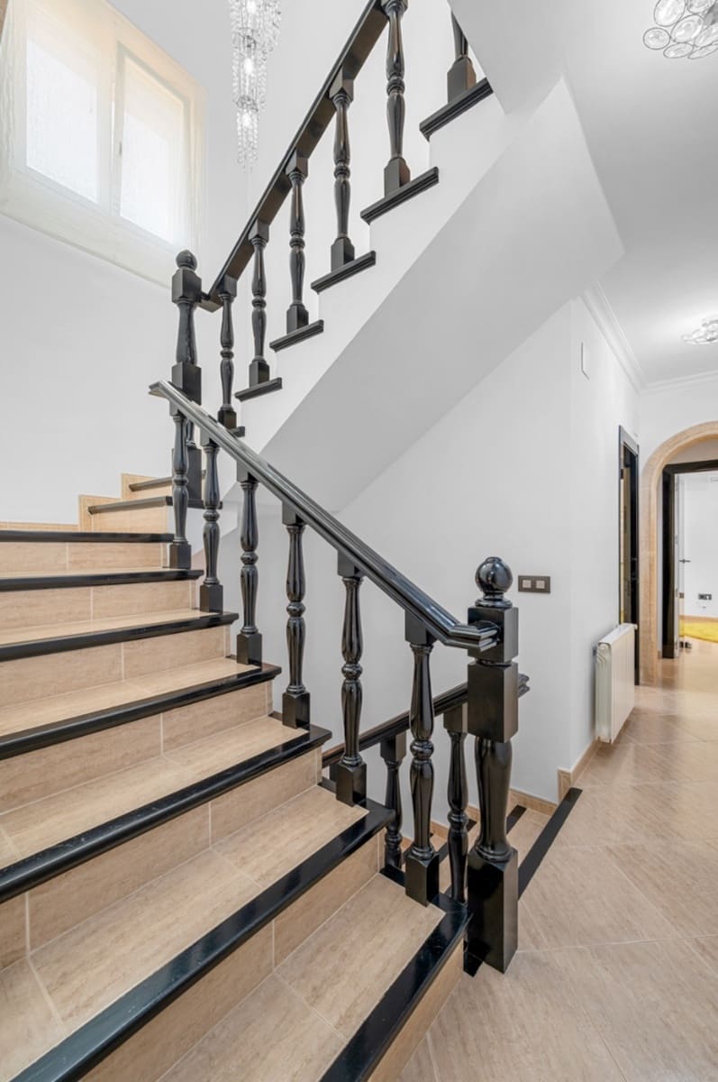 5 soveværelse Villa til salg i Benissa med swimmingpool garage - € 1.690.000 (Ref: 9190889)