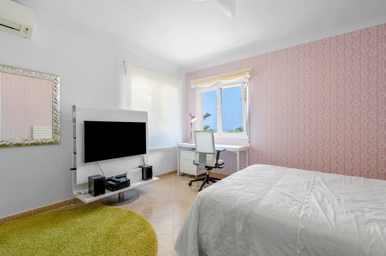 5 soveværelse Villa til salg i Benissa med swimmingpool garage - € 1.690.000 (Ref: 9190889)