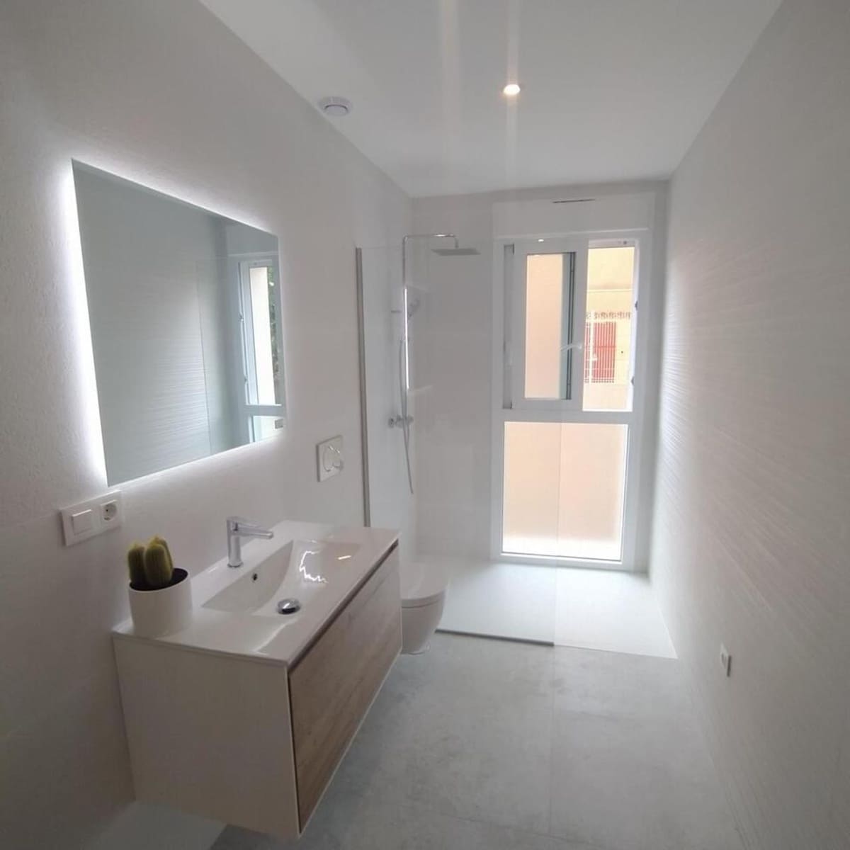 3 makuuhuone Huoneisto myytävänä paikassa Torrevieja mukana uima-altaan - 349 900 € (Ref: 9192111)