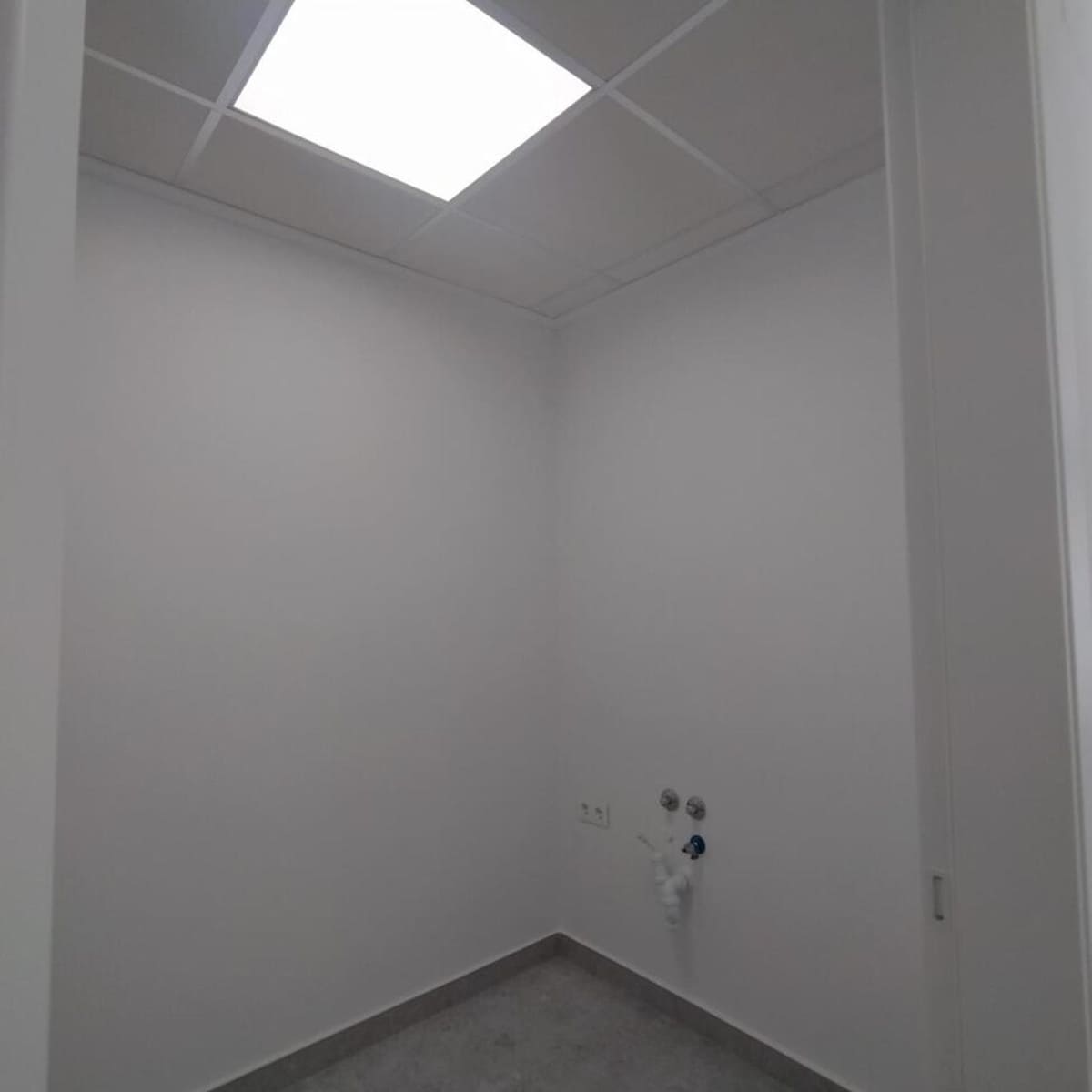 3 makuuhuone Huoneisto myytävänä paikassa Torrevieja mukana uima-altaan - 349 900 € (Ref: 9192111)