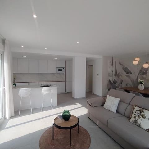 3 makuuhuone Huoneisto myytävänä paikassa El Molino, Torrevieja mukana uima-altaan - 349 900 € (Ref: 9192111)