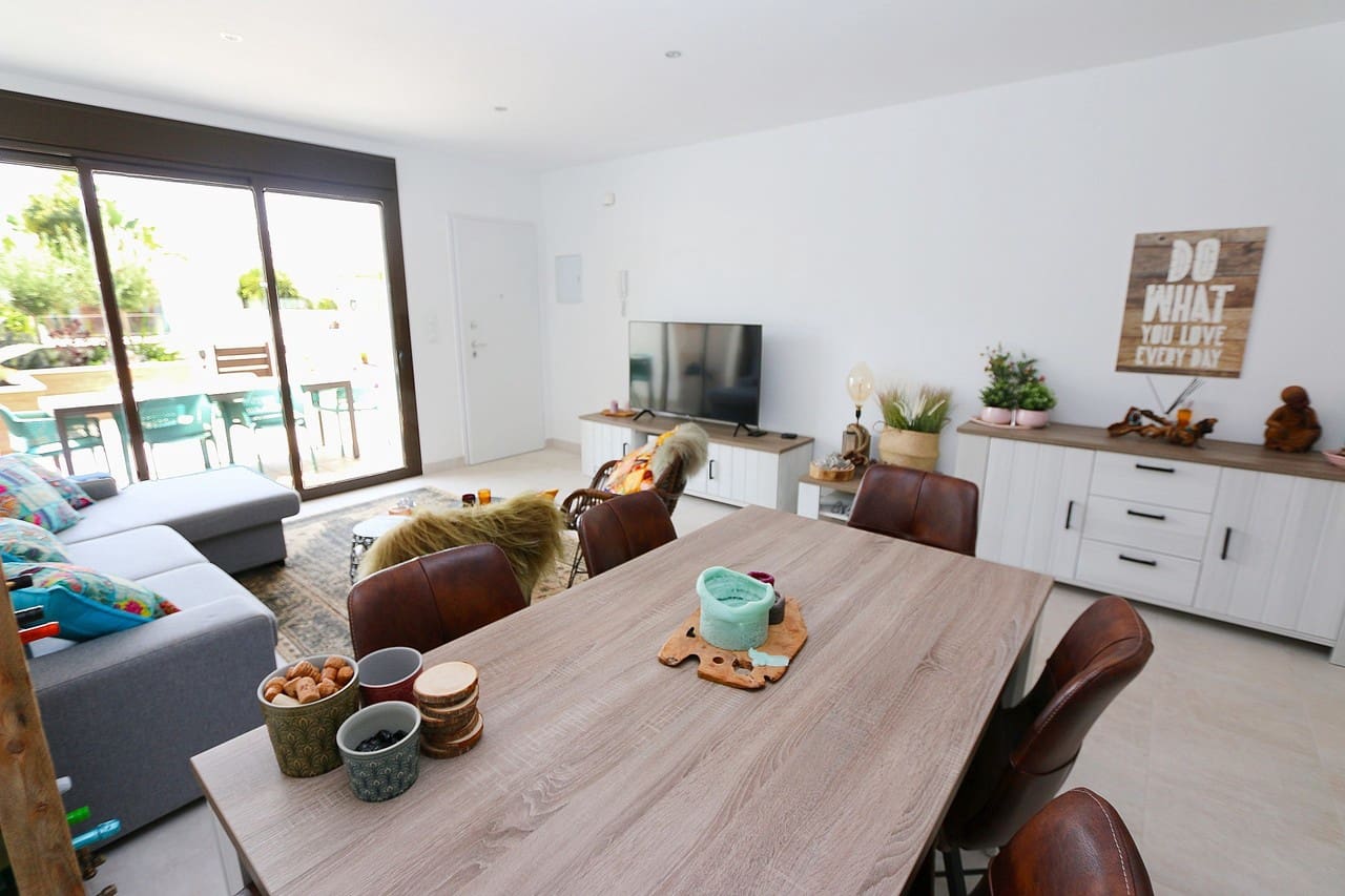 Apartamento de 3 habitaciones en Pilar de la Horadada en venta - 279.750 € (Ref: 9192114)