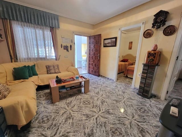 2 soveværelse Bungalow til salg i El Molino, Torrevieja med swimmingpool - € 169.000 (Ref: 9193573)