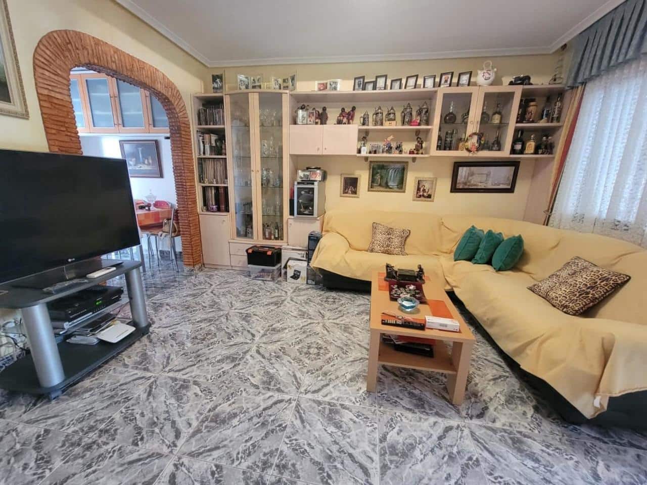 2 soveværelse Bungalow til salg i Torrevieja med swimmingpool - € 169.000 (Ref: 9193573)