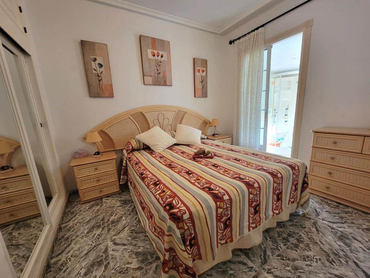 2 soveværelse Bungalow til salg i Torrevieja med swimmingpool - € 169.000 (Ref: 9193573)