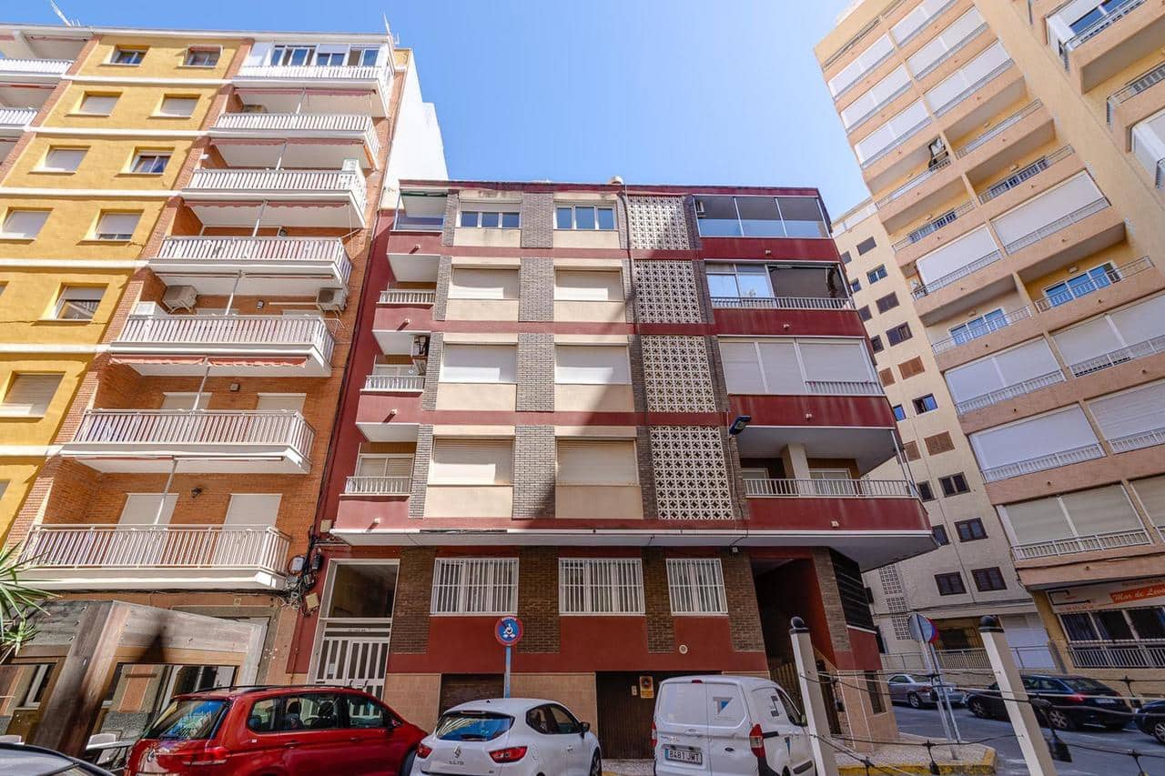 3 sovrum Lägenhet till salu i Torrevieja - 275 000 € (Ref: 9197560)