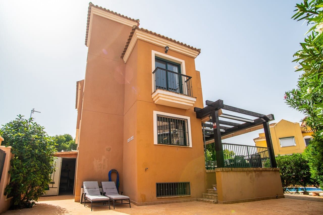 3 soveværelse Villa til salg i Torrevieja - € 285.000 (Ref: 9199236)