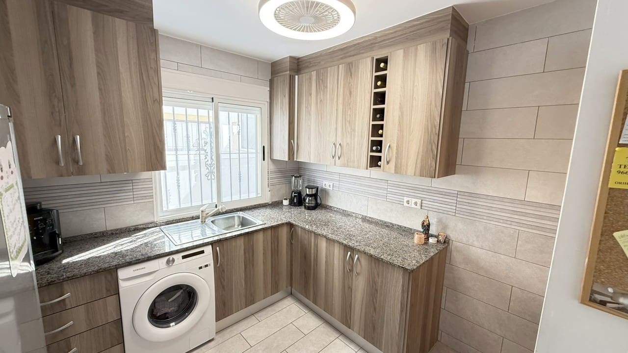 2 bedroom Villa for sale in Orihuela Costa - € 349,900 (Ref: 9202255)