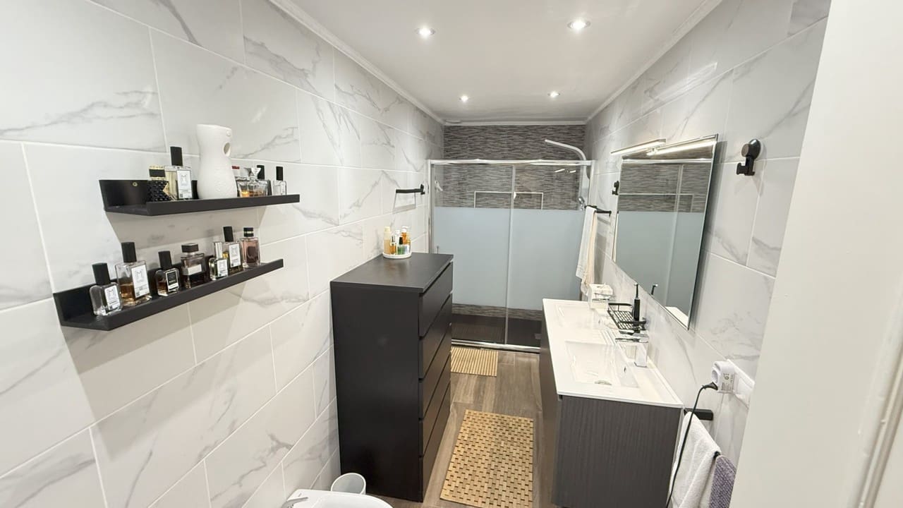 2 bedroom Villa for sale in Orihuela Costa - € 349,900 (Ref: 9202255)