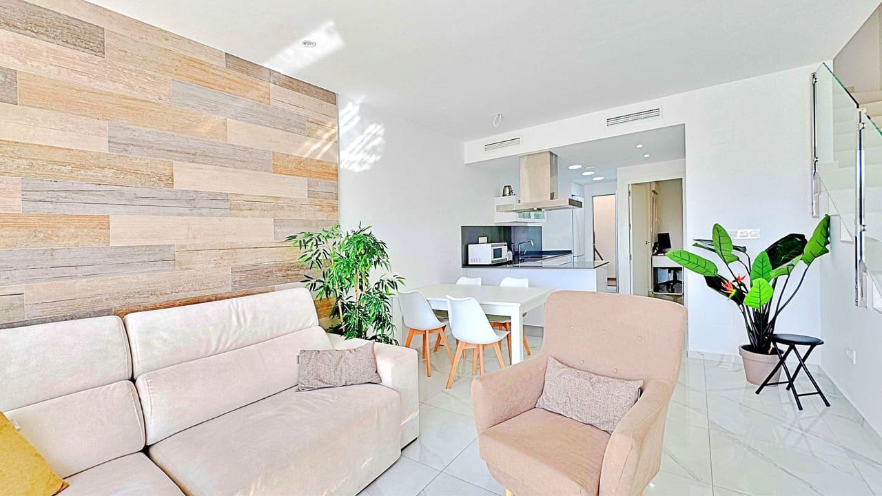 3 soveværelse Byhus til salg i Torrevieja - € 339.000 (Ref: 9204311)