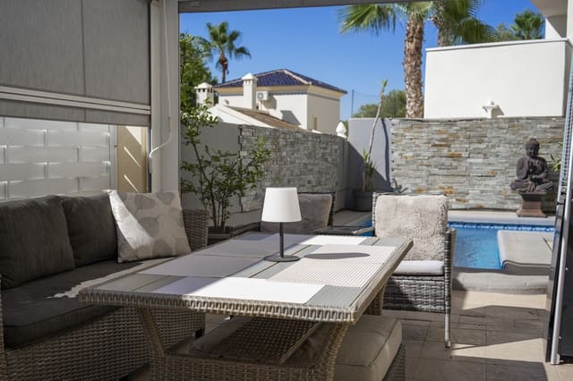 4 soveværelse Villa til salg i Las Ramblas Golf, Orihuela - € 345.000 (Ref: 9219784)