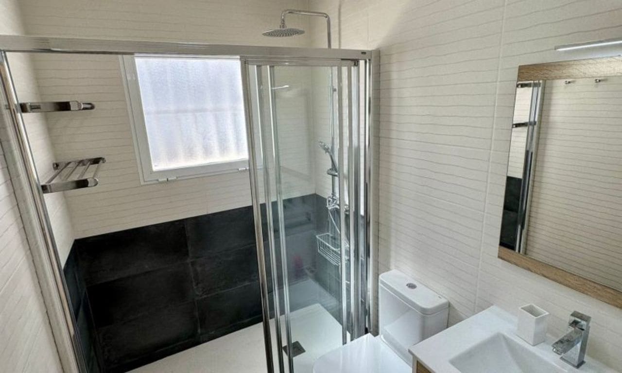 2 soveværelse Villa til salg i Torrevieja - € 385.000 (Ref: 9228385)