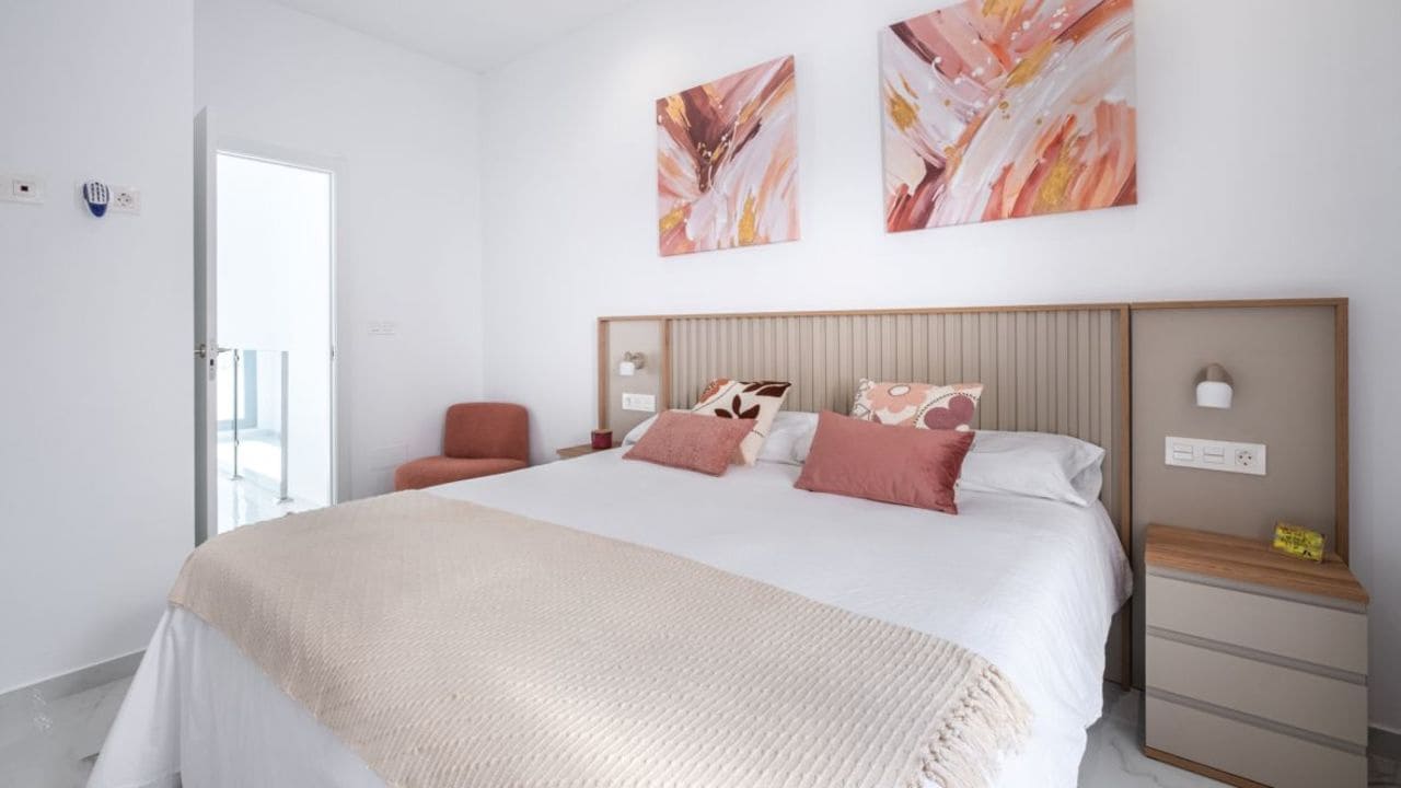 3 sovrum Villa till salu i Torrevieja - 385 000 € (Ref: 9228387)