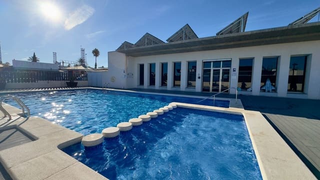 2 bedroom Apartment for sale in Dehesa de Campoamor, Orihuela - € 215,000 (Ref: 9228388)