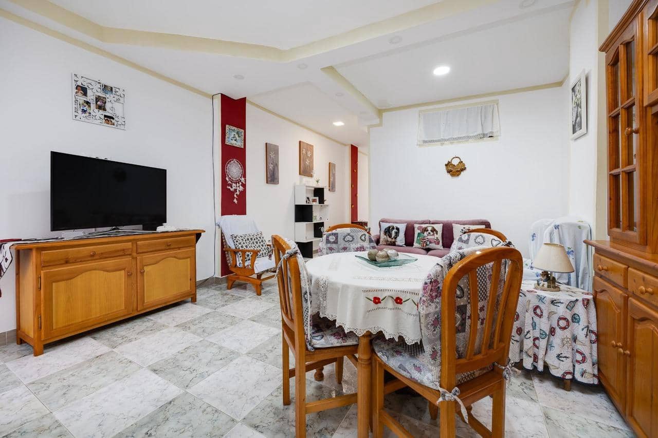3 makuuhuone Huoneisto myytävänä paikassa Torrevieja - 144 995 € (Ref: 9242814)