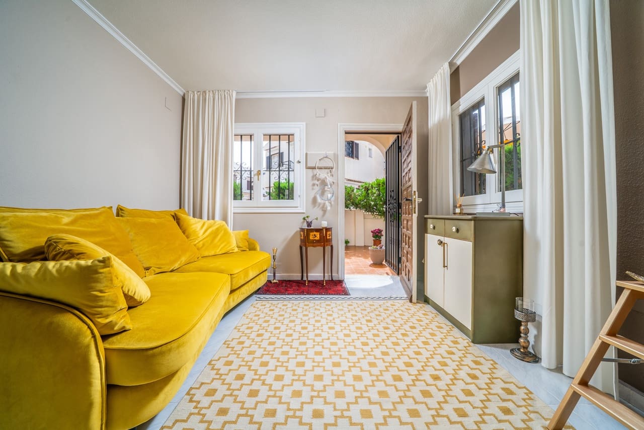 2 soverom Bungalow til salgs i Torrevieja med svømmebasseng - € 180 000 (Ref: 9246424)