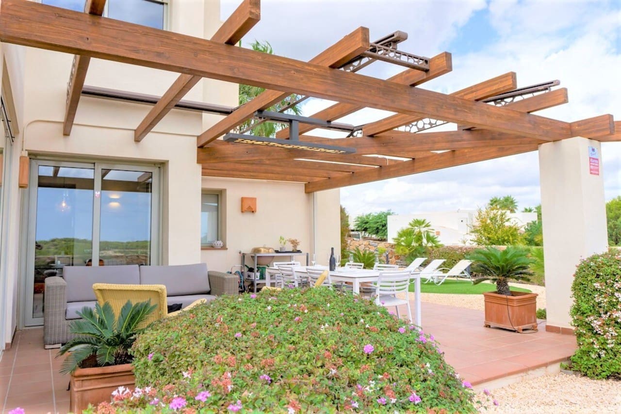 3 sovrum Villa till salu i Las Colinas Golf med pool - 545 000 € (Ref: 9246425)