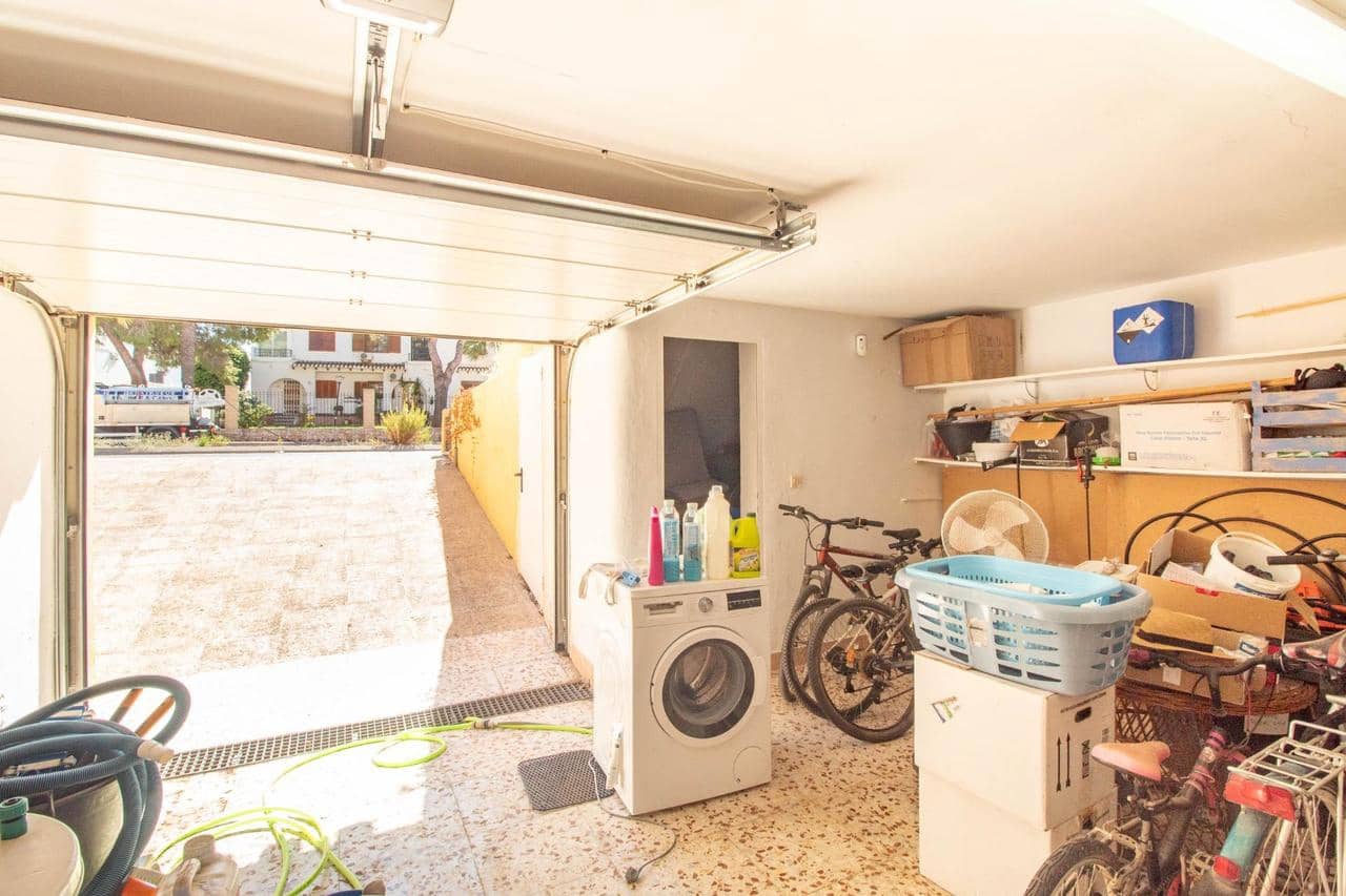 4 soveværelse Villa til salg i Cabo Roig med garage - € 299.000 (Ref: 9246443)