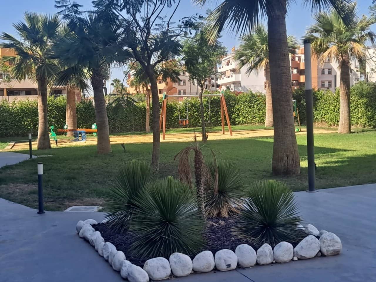 2 bedroom Apartment for sale in Playa Flamenca - € 339,000 (Ref: 9254785)