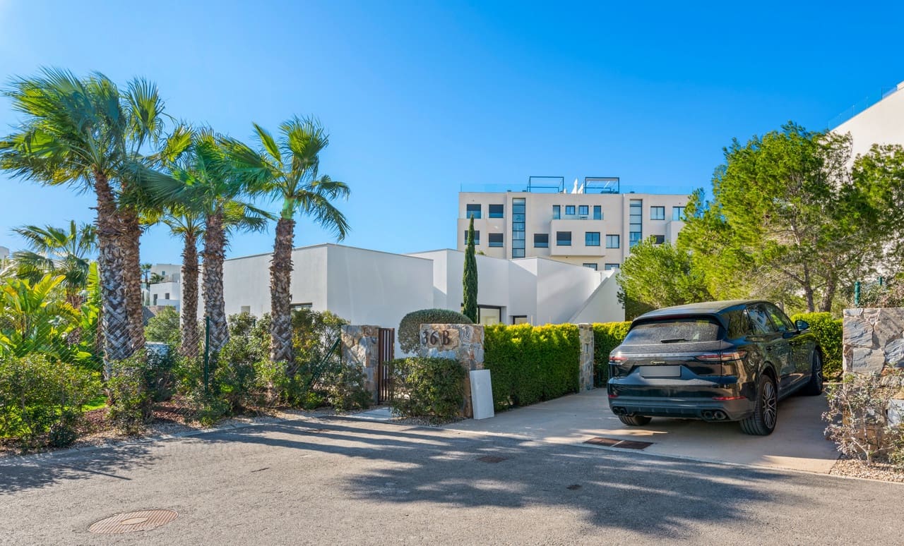 4 makuuhuone Huvila myytävänä paikassa Dehesa de Campoamor - 829 000 € (Ref: 9262364)