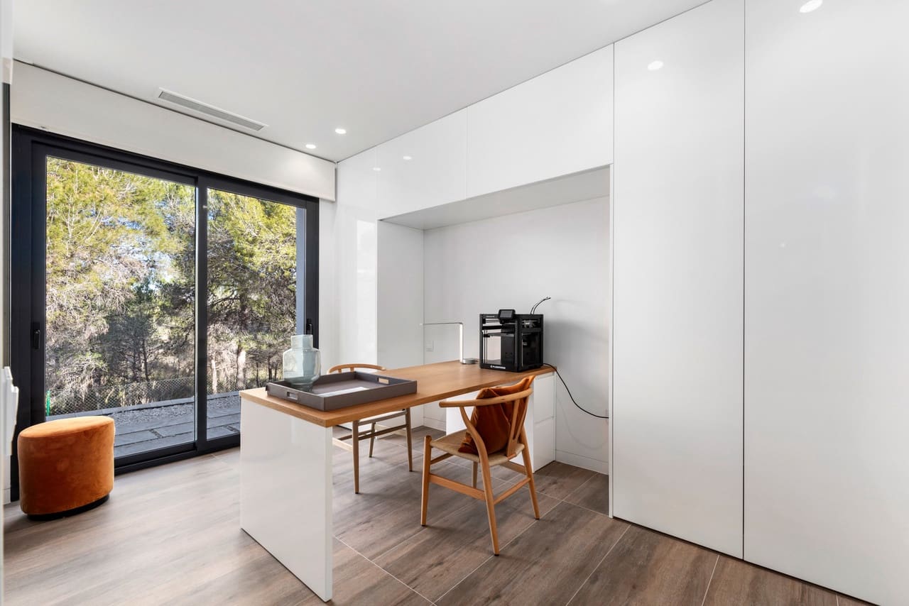 4 bedroom Villa for sale in Dehesa de Campoamor - € 799,000 (Ref: 9262365)