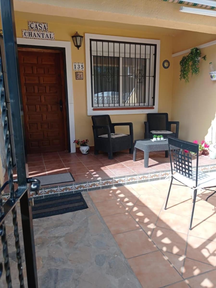 2 sovrum Bungalow till salu i San Miguel de Salinas med pool - 139 000 € (Ref: 9262366)